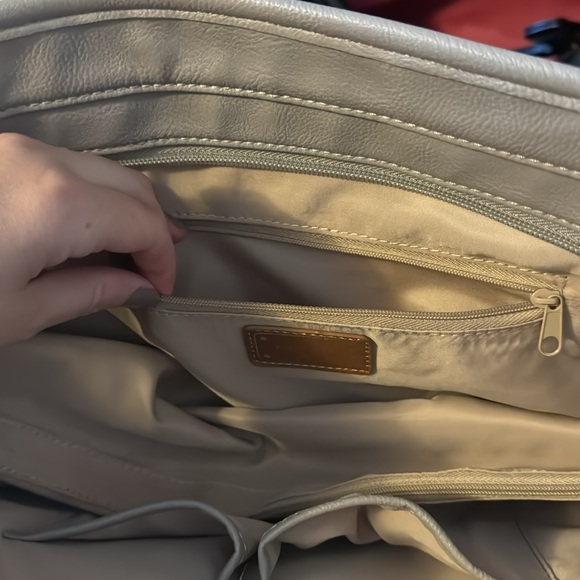 Nine West zip up tote - Picture 14 of 15